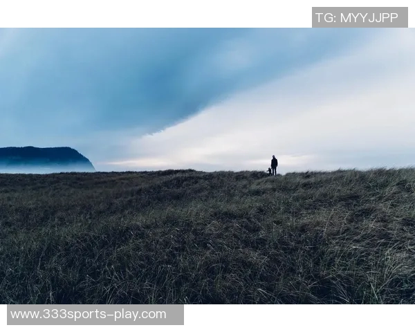 阿什拉夫：人生旅途中的跌倒与重生是成长的关键所在