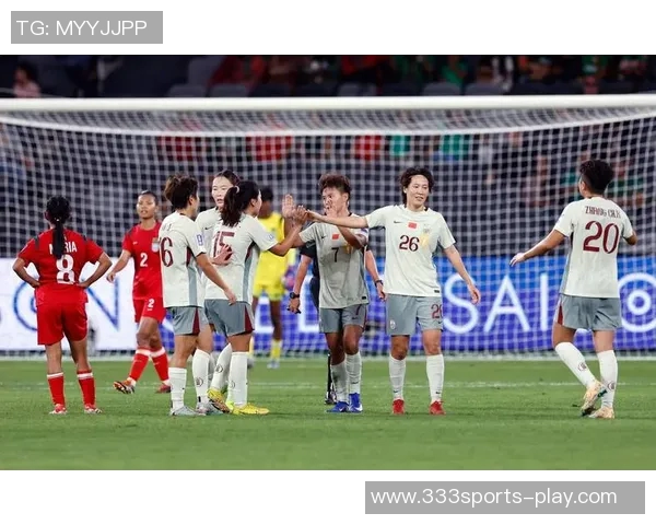 中国女足顺利抵达亚洲杯驻地酒店为首轮比赛做好准备