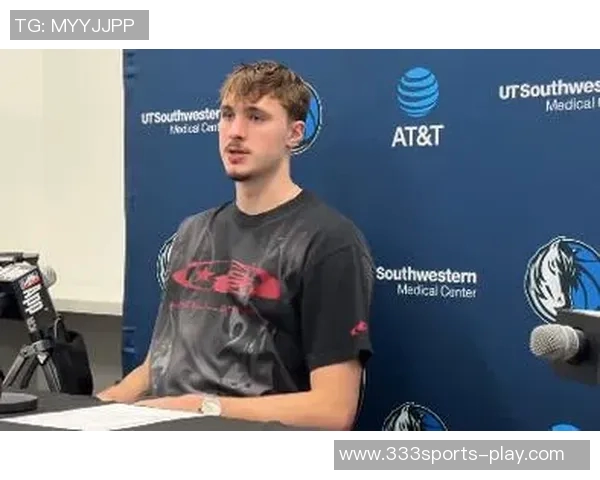 弗拉格深情寄语马卢阿奇兄弟情谊坚定相信他能成就职业生涯